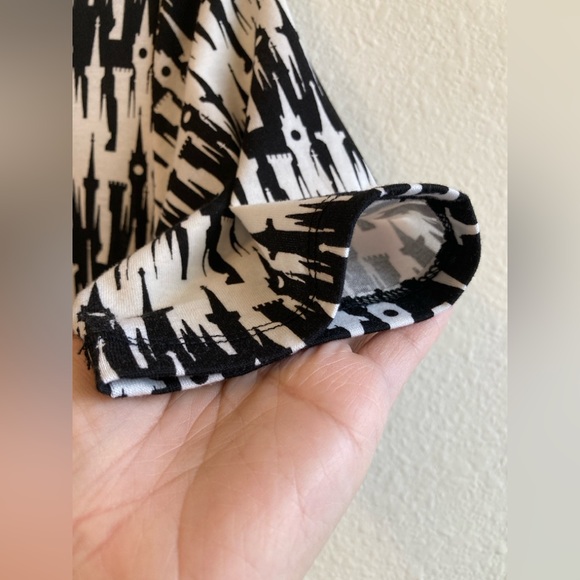 LuLaRoe Disney Perfect T in Black and White Castle Print - Picture 7 of 10